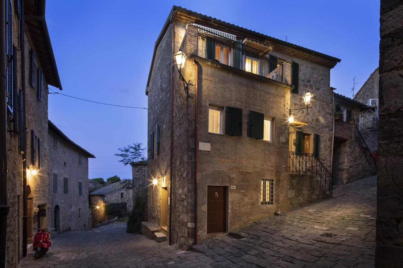 La Togata Hotellerie De Charme Relais Il Terrazzo Montalcino Exterior photo